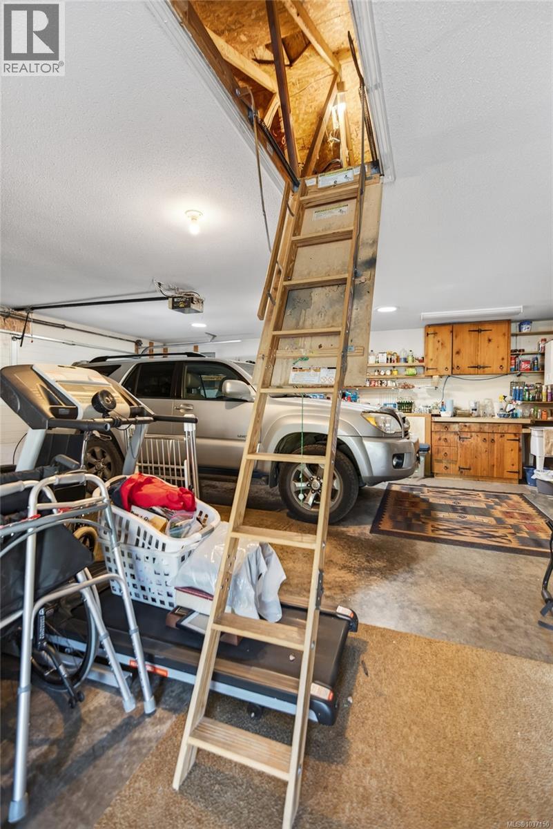 657 Sierra Pines Rd - 34