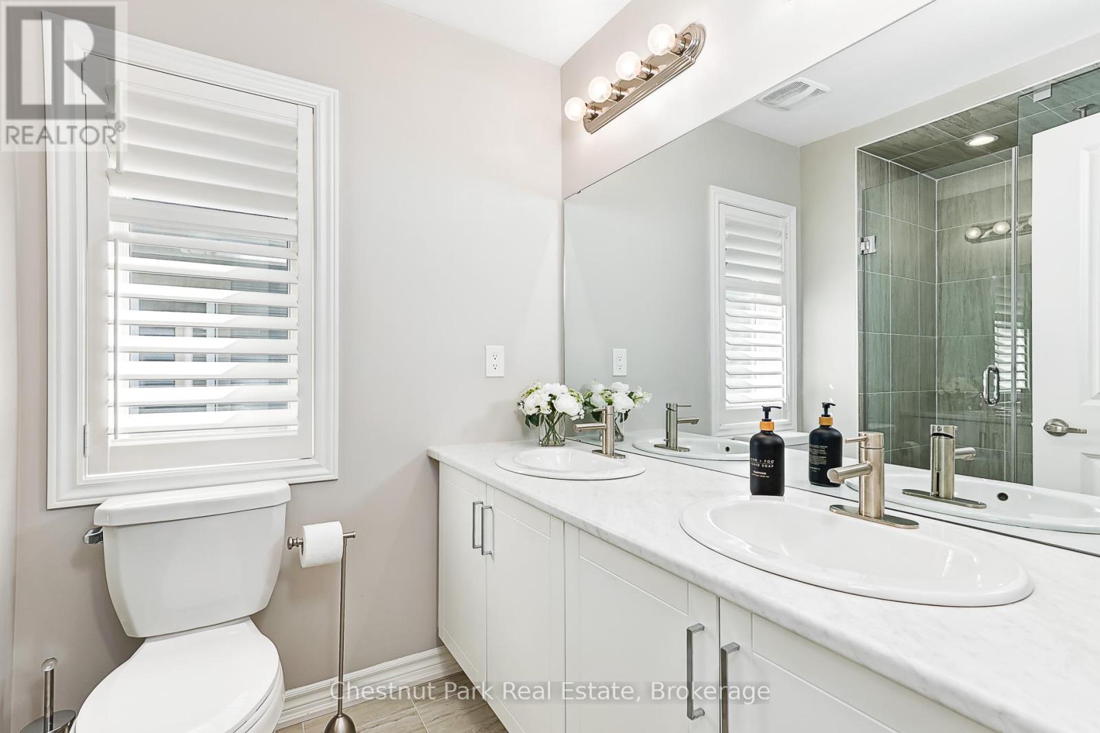 18 GREGORY AVENUE - 18