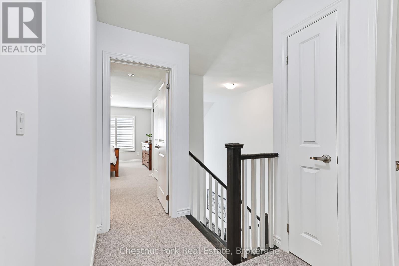 18 GREGORY AVENUE - 16
