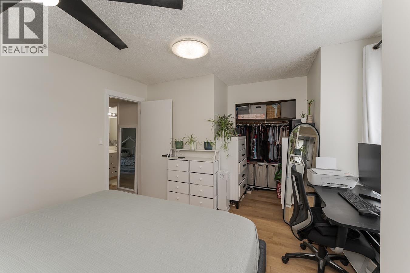 1575 BUCHANAN AVENUE - 17