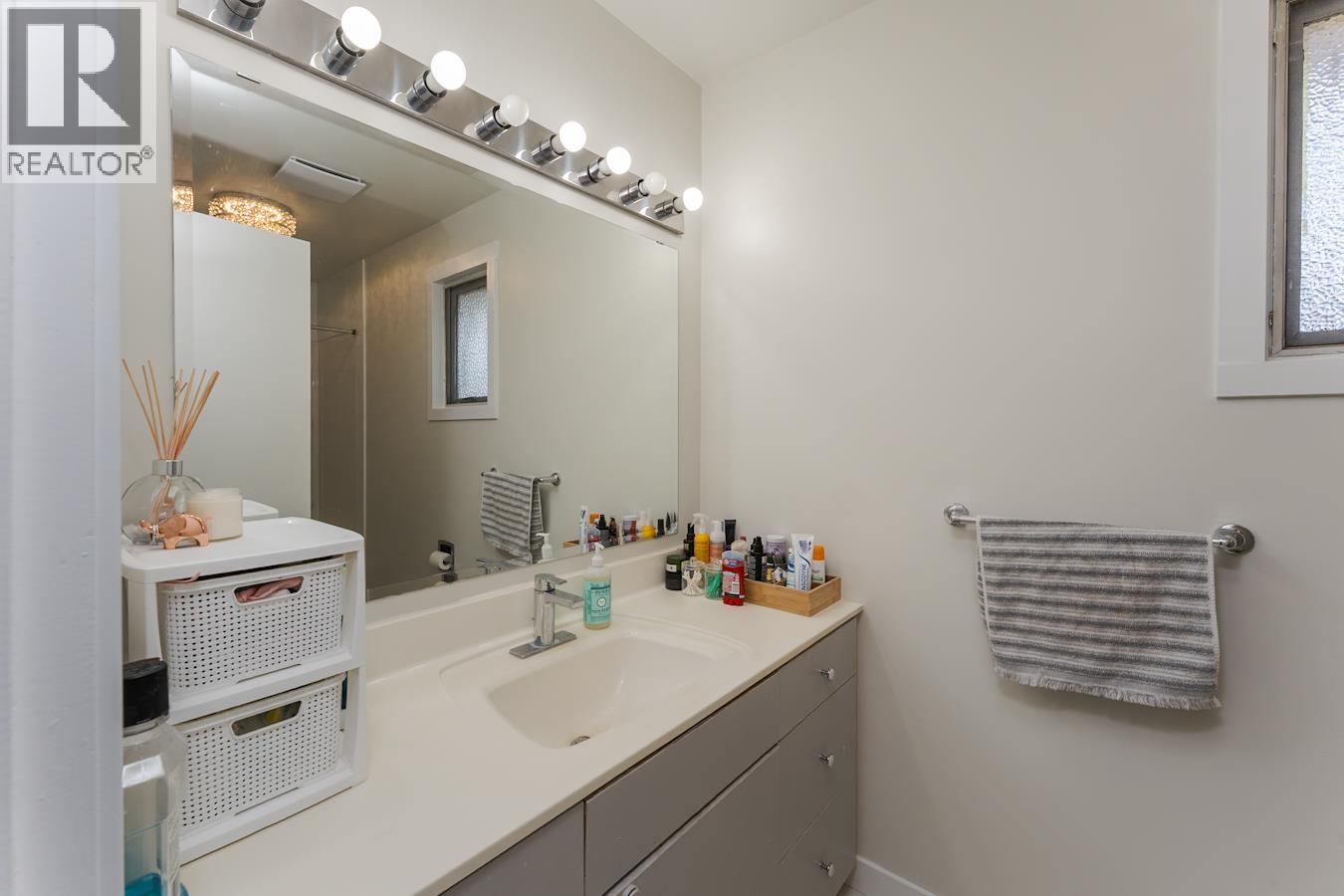 1575 BUCHANAN AVENUE - 18
