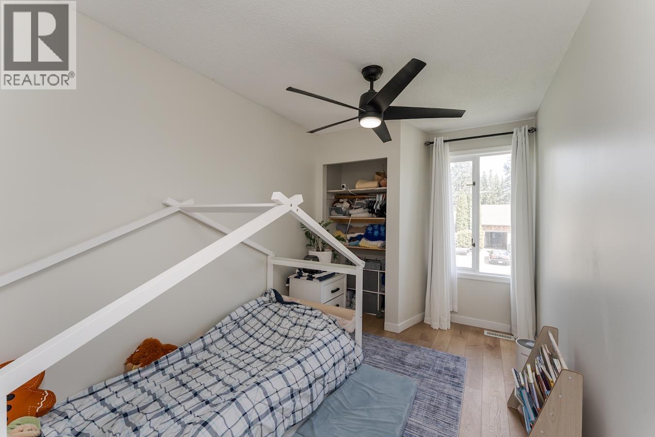1575 BUCHANAN AVENUE - 21