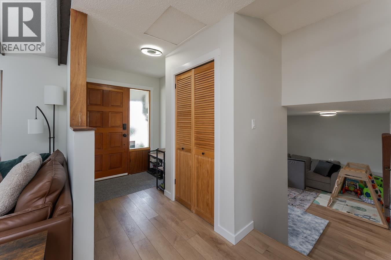 1575 BUCHANAN AVENUE - 23