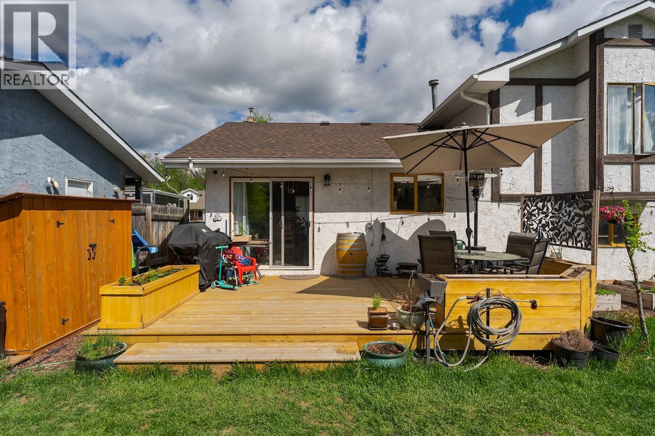 1575 BUCHANAN AVENUE - 38