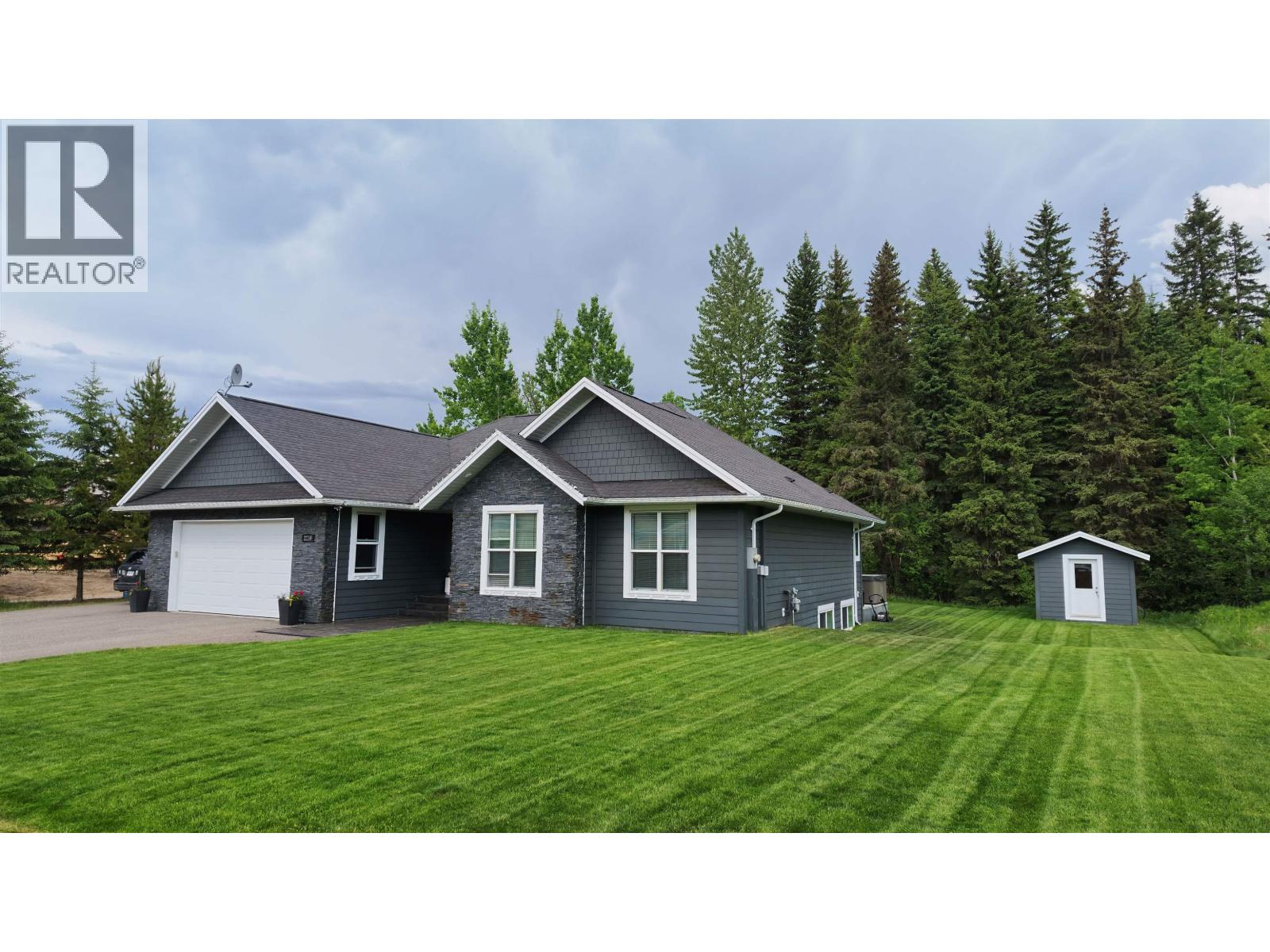 2216 MCTAVISH ROAD - Image 2