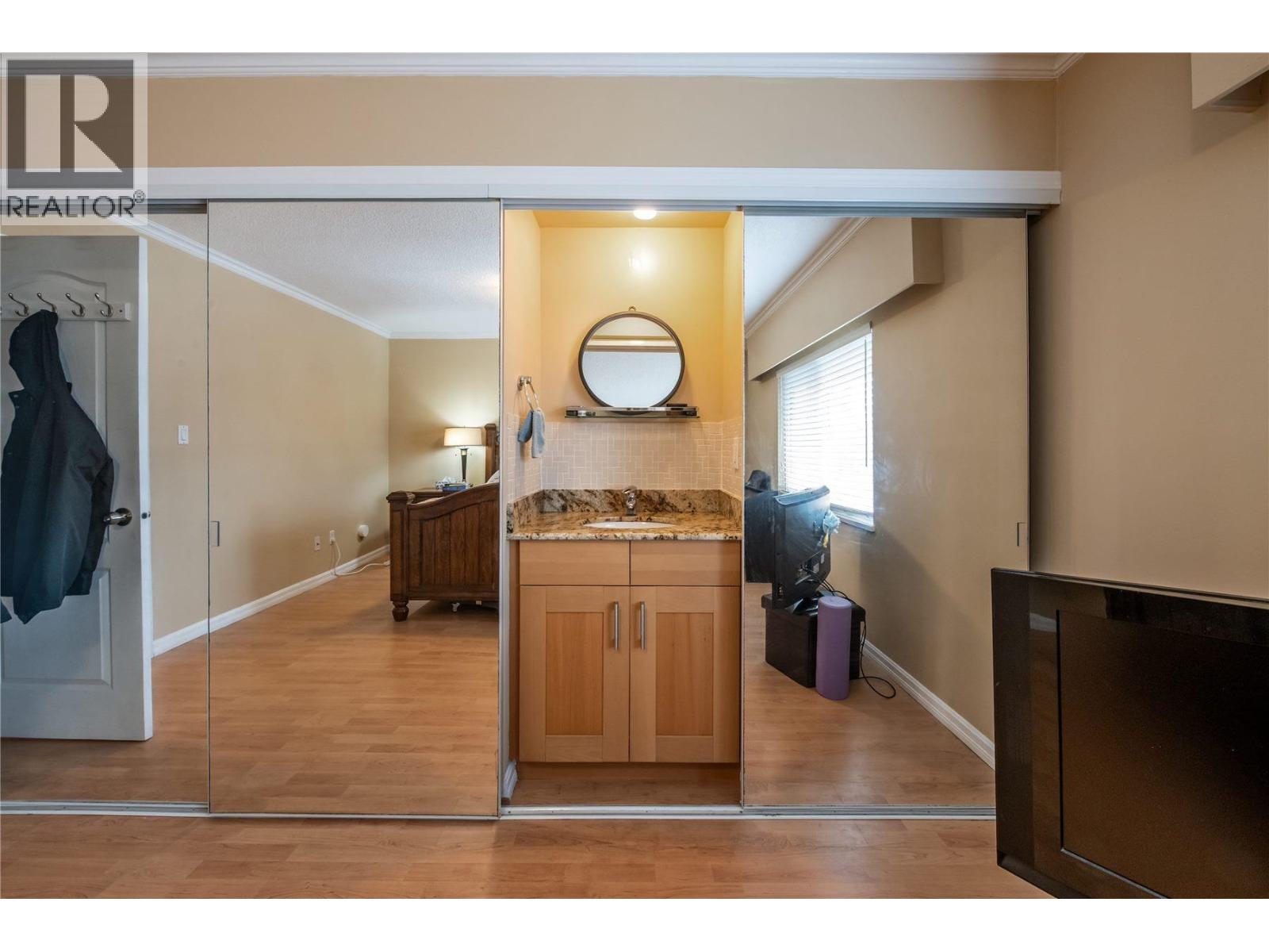 3 Bed, 2 Bath Apartment for Sale in Richmond – 517 9651 GLENDOWER DRIVE, Richmond – MLS# R3131910 - Image 14