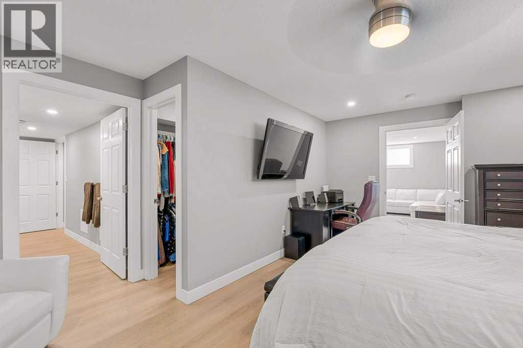 471 Canals Boulevard SW - 33