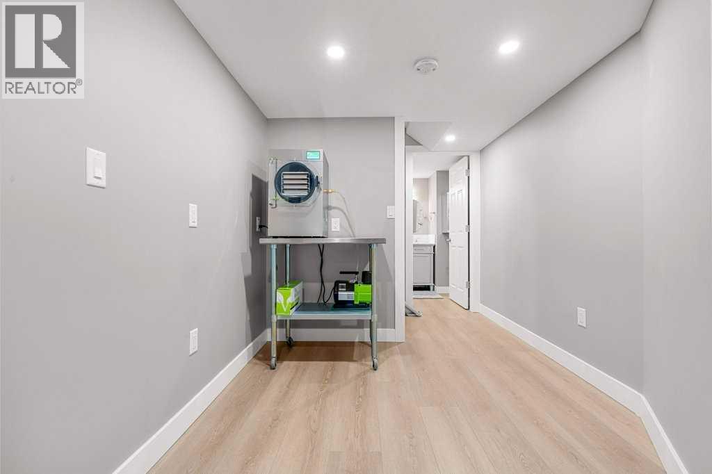 471 Canals Boulevard SW - 31