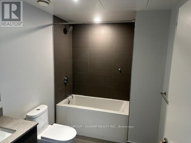 #1507 135 EAST LIBERTY STREET - 12