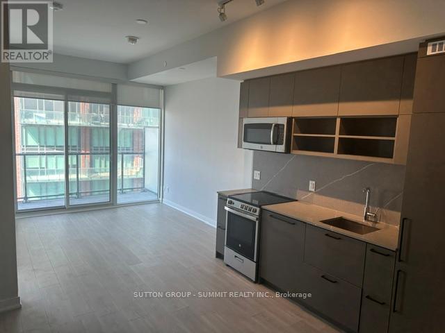 #1507 135 EAST LIBERTY STREET - 4