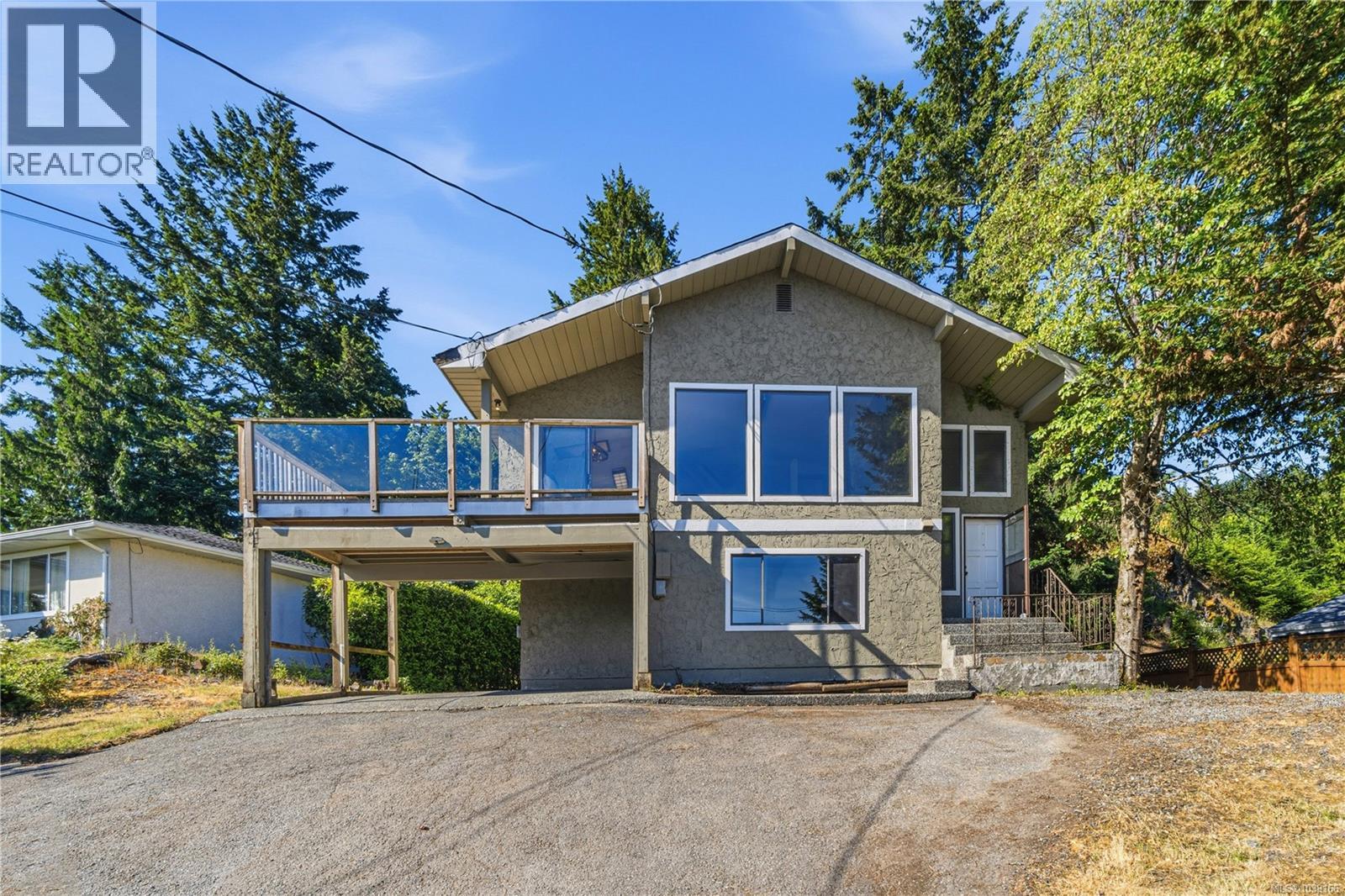 3020 Dolphin Dr - 1