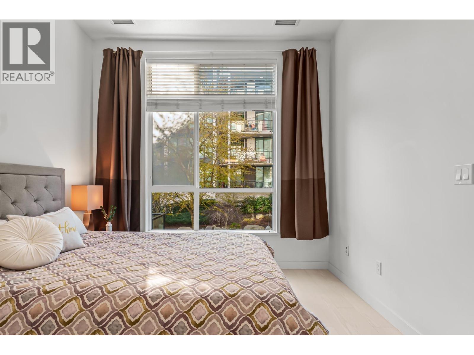 114 3581 ROSS DRIVE, Vancouver