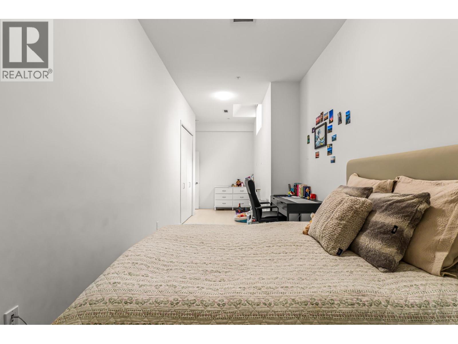 114 3581 ROSS DRIVE, Vancouver