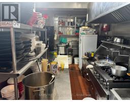 1024 Gerrard Street E, Toronto, ON M4M1Z5 Photo 11