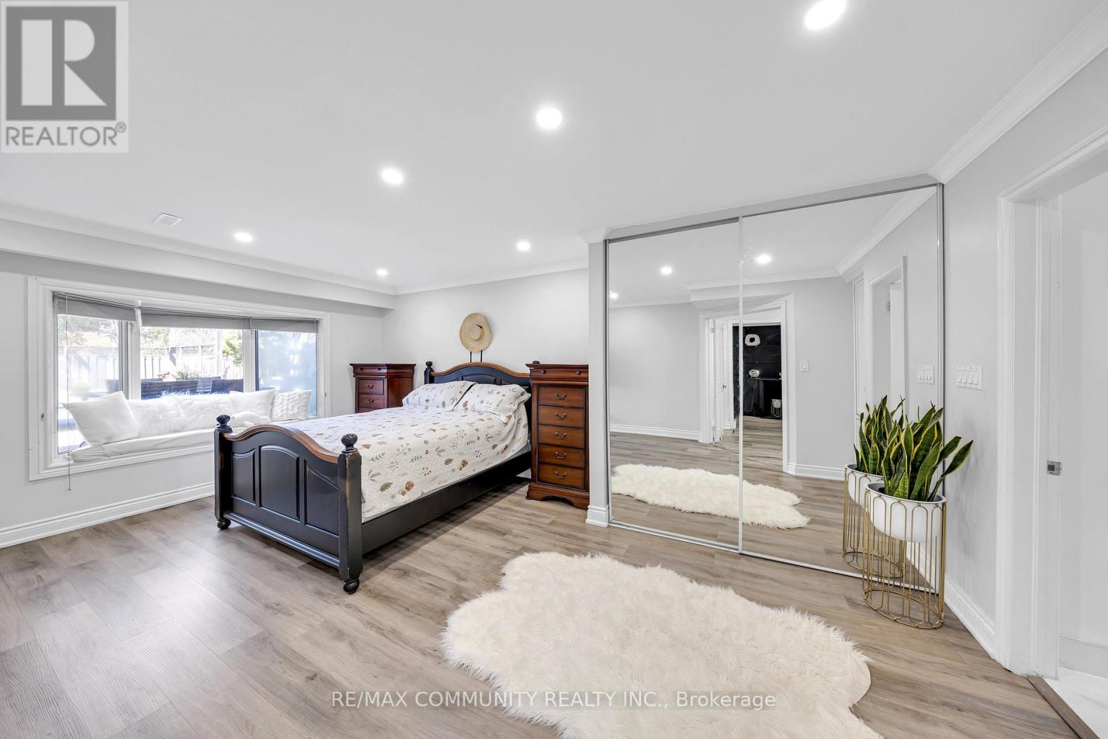 46 MCGRATH COURT - 16