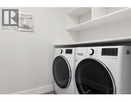 1-bdrm 423 6th Street, West Vancouver, BC V7T0A1 Photo 13