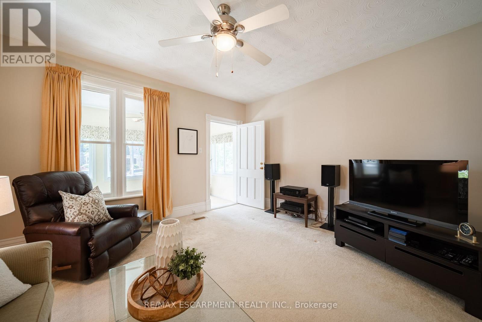473 NELSON AVENUE - 13