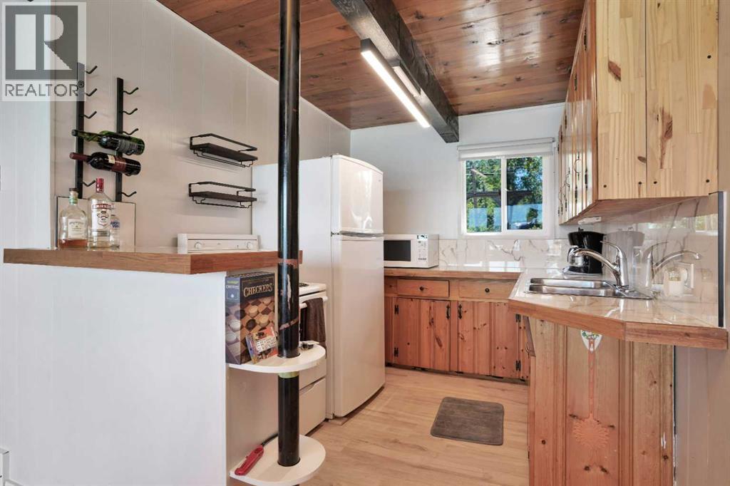 57 Grand Avenue - 14