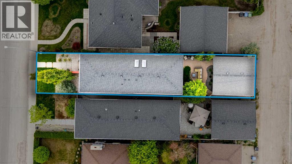 2729 Cochrane Road NW - 42
