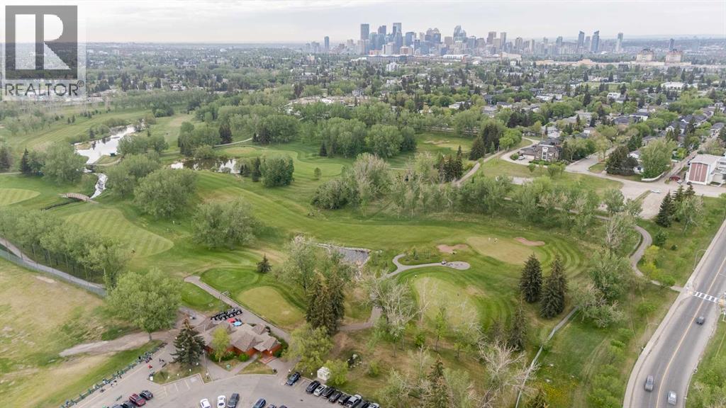 2729 Cochrane Road NW - 49
