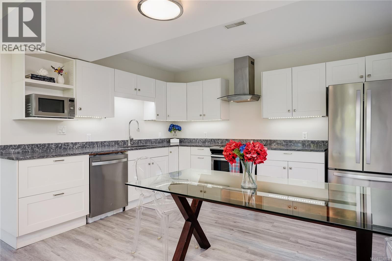  4961 Lochside Drive, Saanich