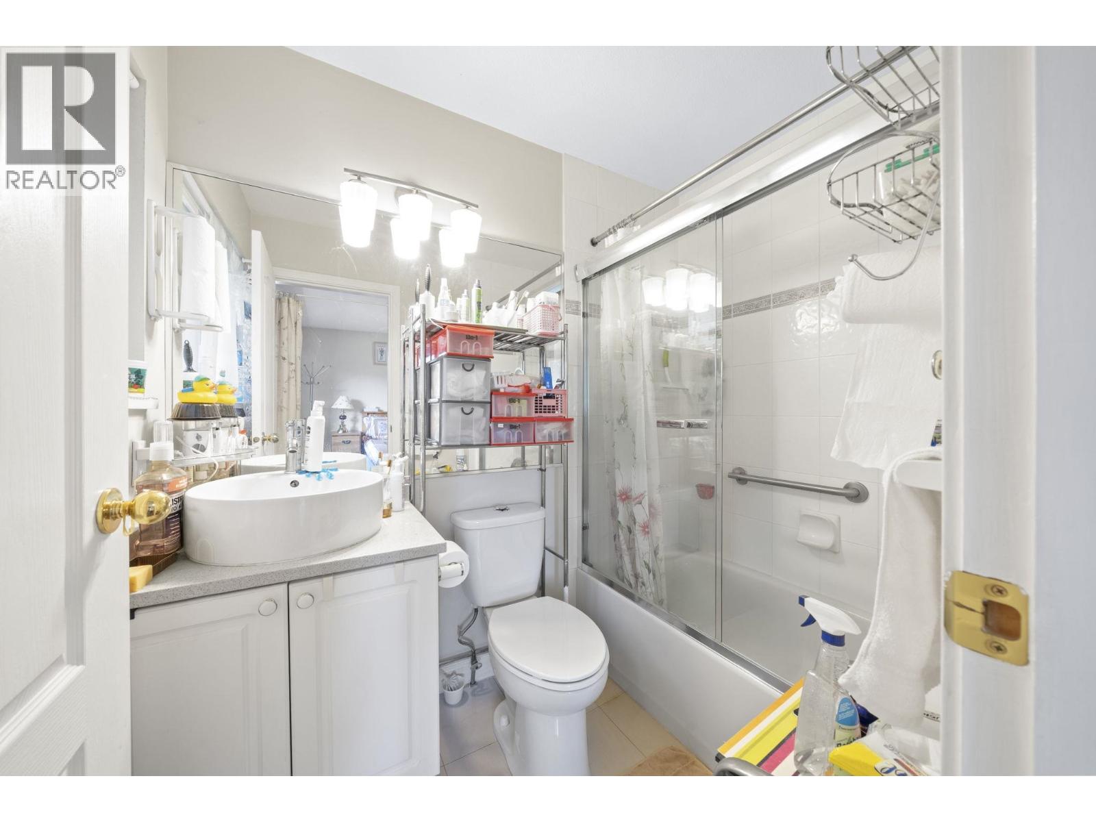 2 8500 COOK ROAD, Richmond