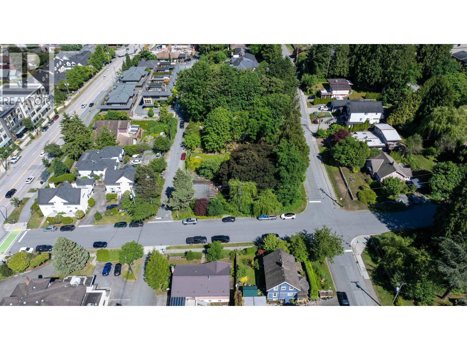 2301 ST ANDREWS STREET, Port Moody