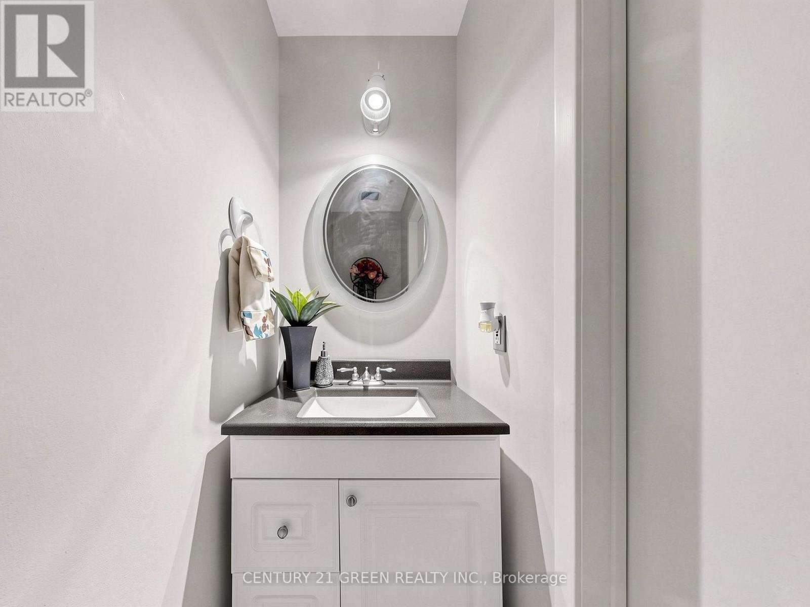 2409 PAULA COURT - 16