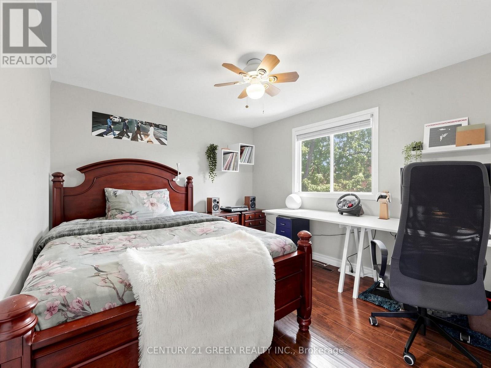 2409 PAULA COURT - 21