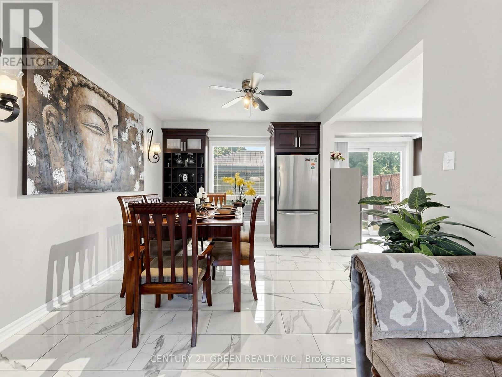2409 PAULA COURT - 8