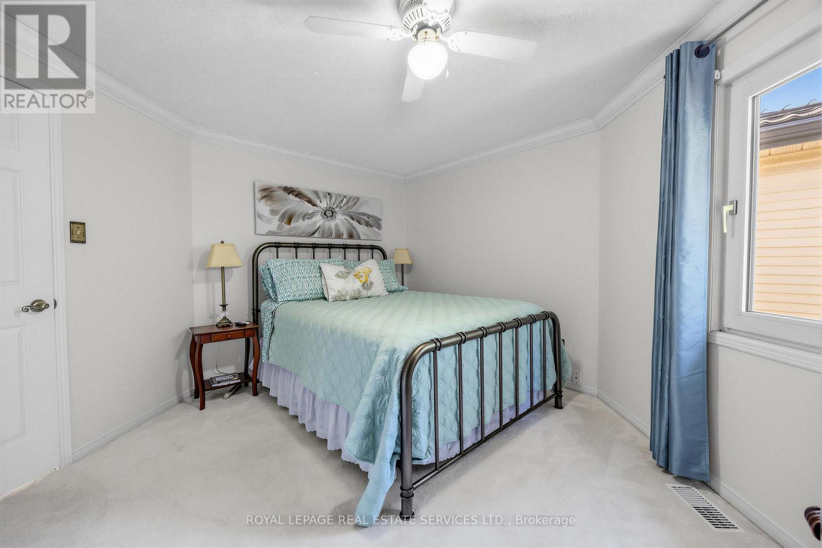 4024 RUSHTON CRESCENT - 27
