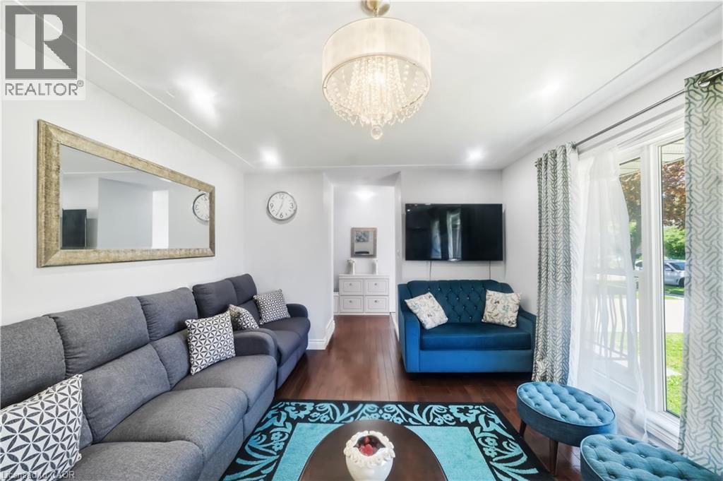 158 PLYMOUTH Road - 11