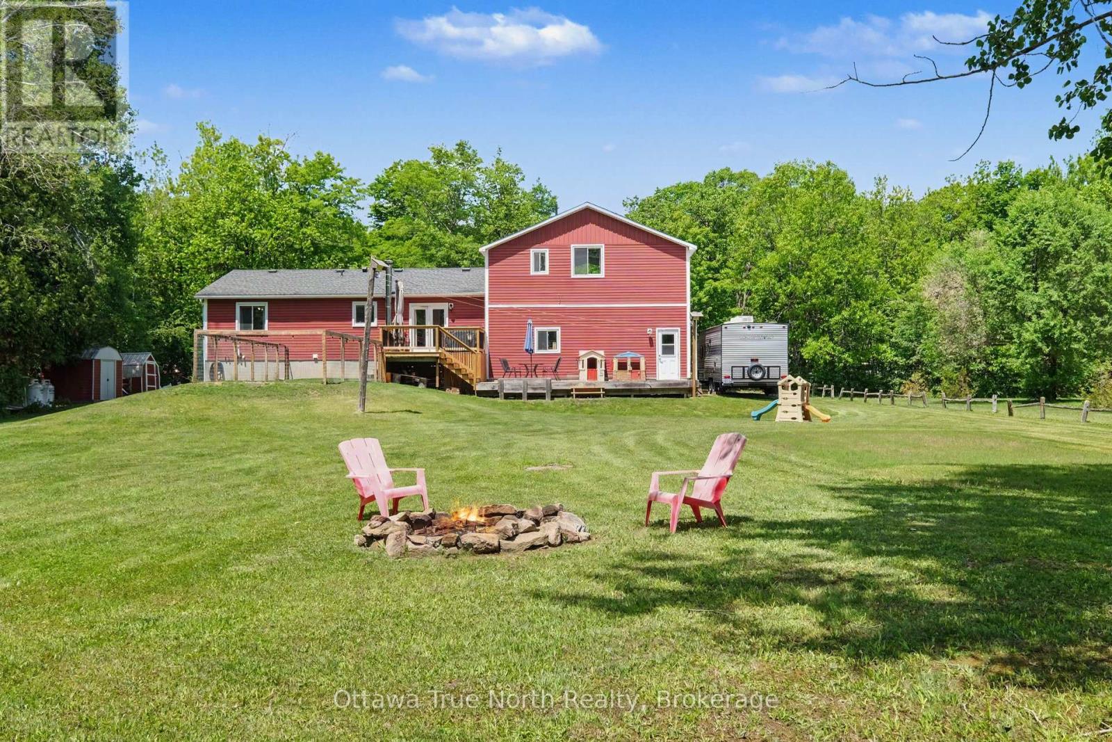 464 CRAIG ROAD - 31