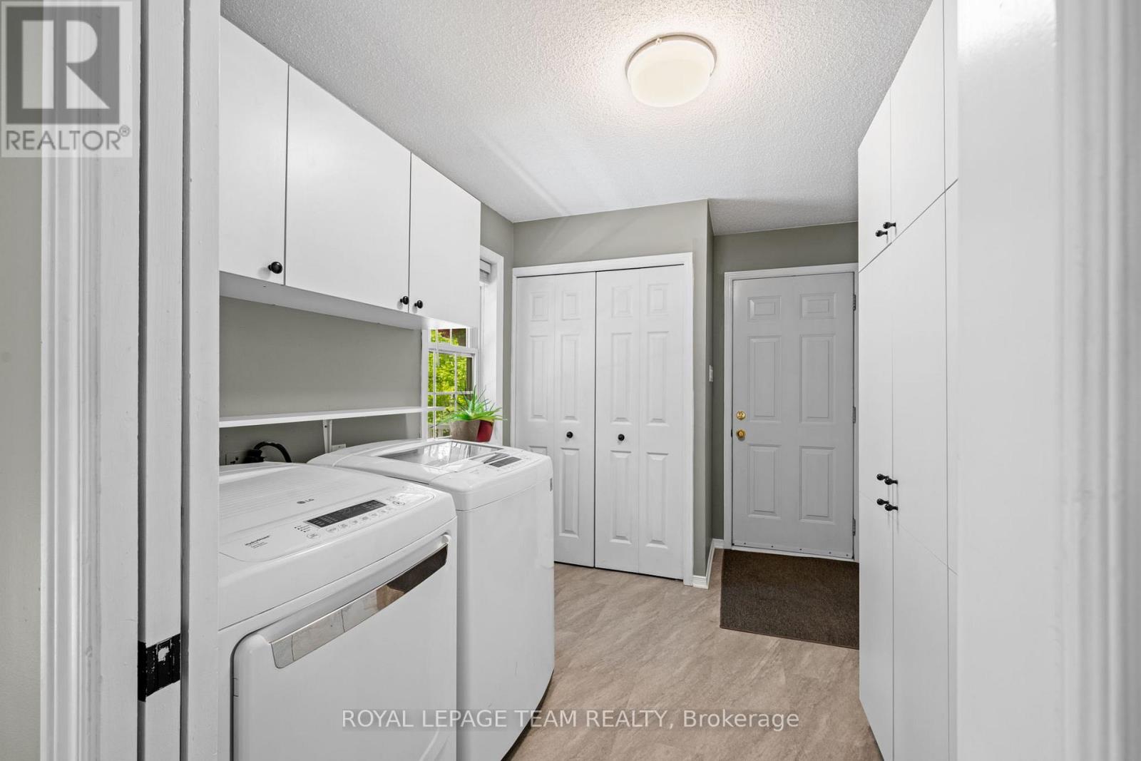 5040 STONECREST ROAD - 32