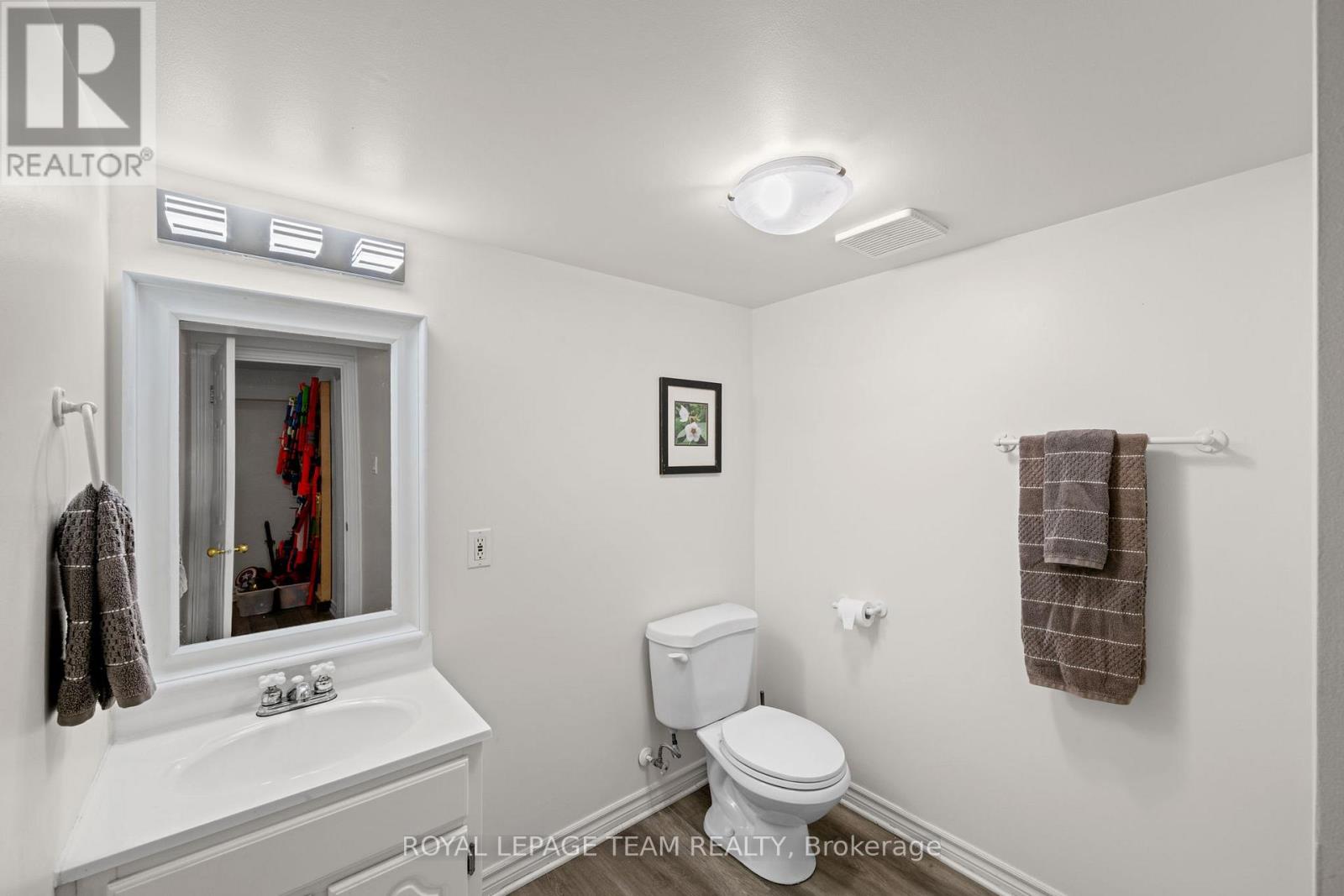 5040 STONECREST ROAD - 39