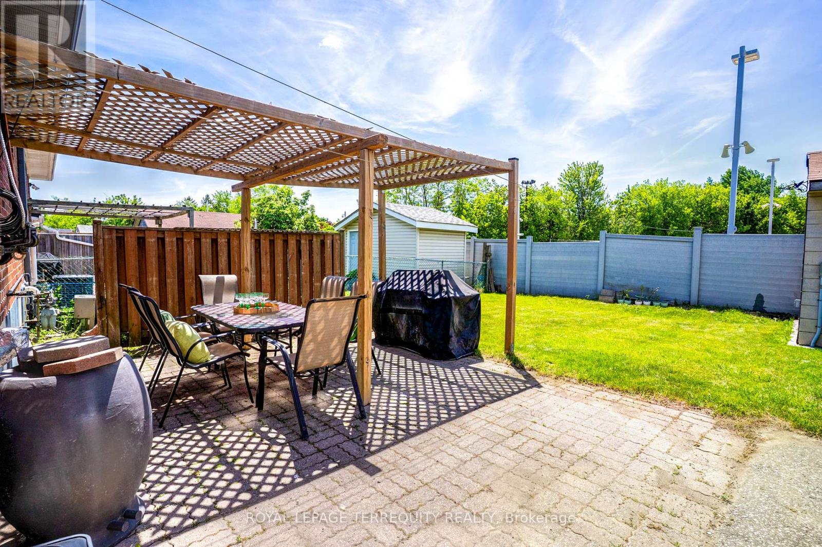 4 THRUSH ROAD - 28