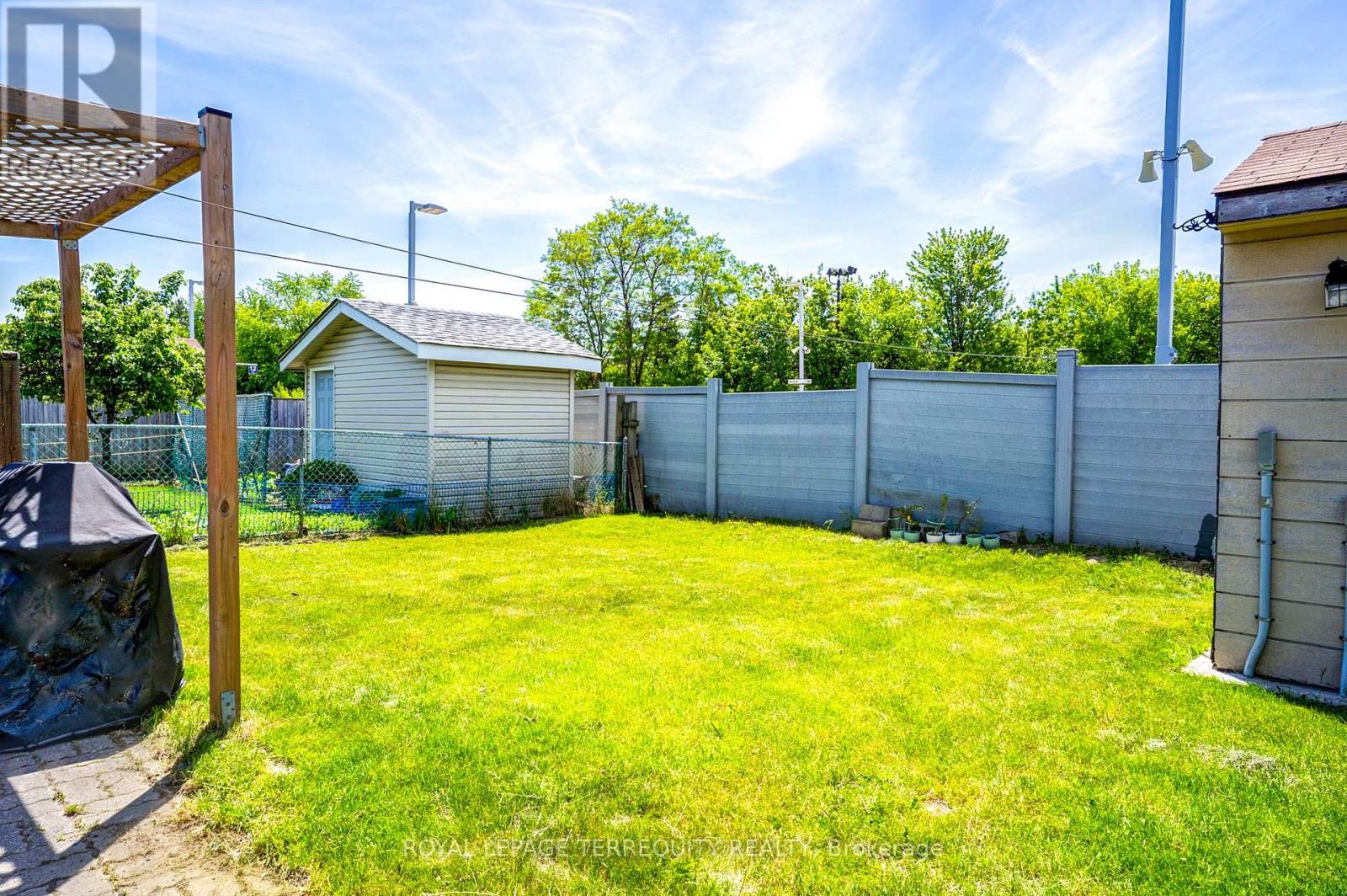 4 THRUSH ROAD - 29