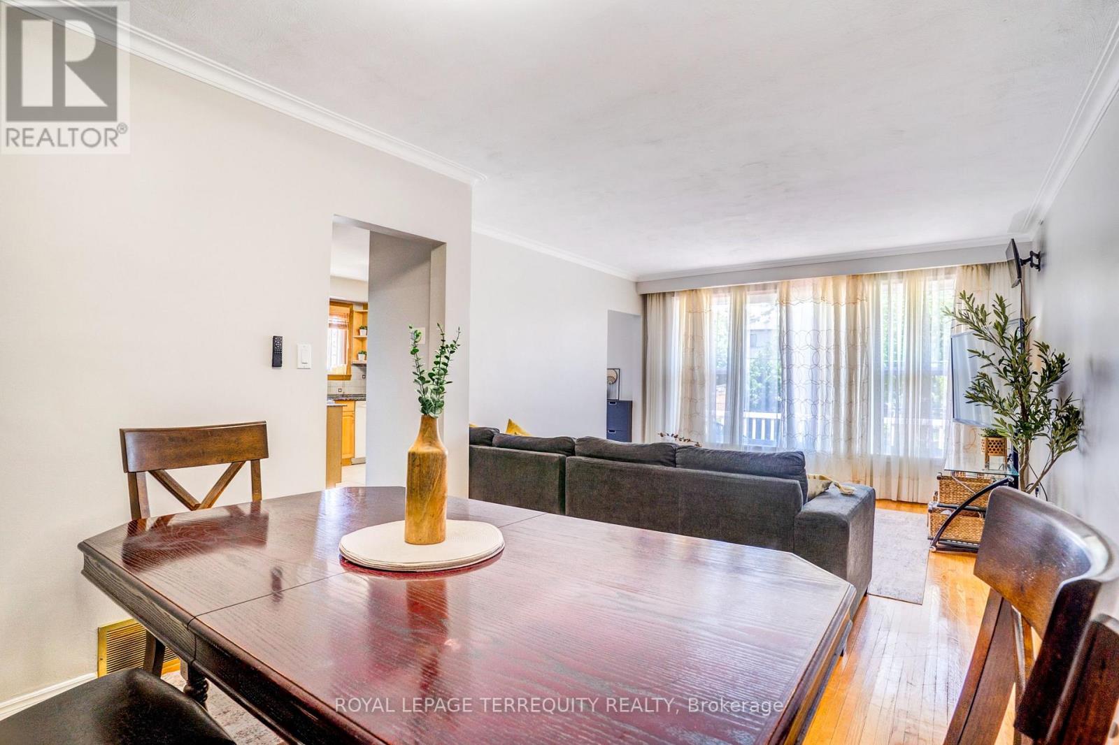 4 THRUSH ROAD - 9
