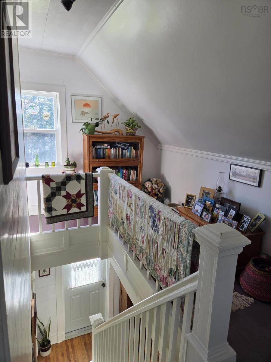 36 Carr Rd - 29