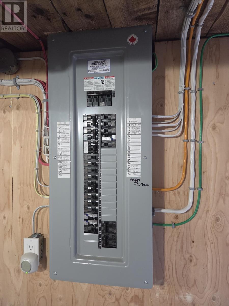 36 Carr Rd - 32