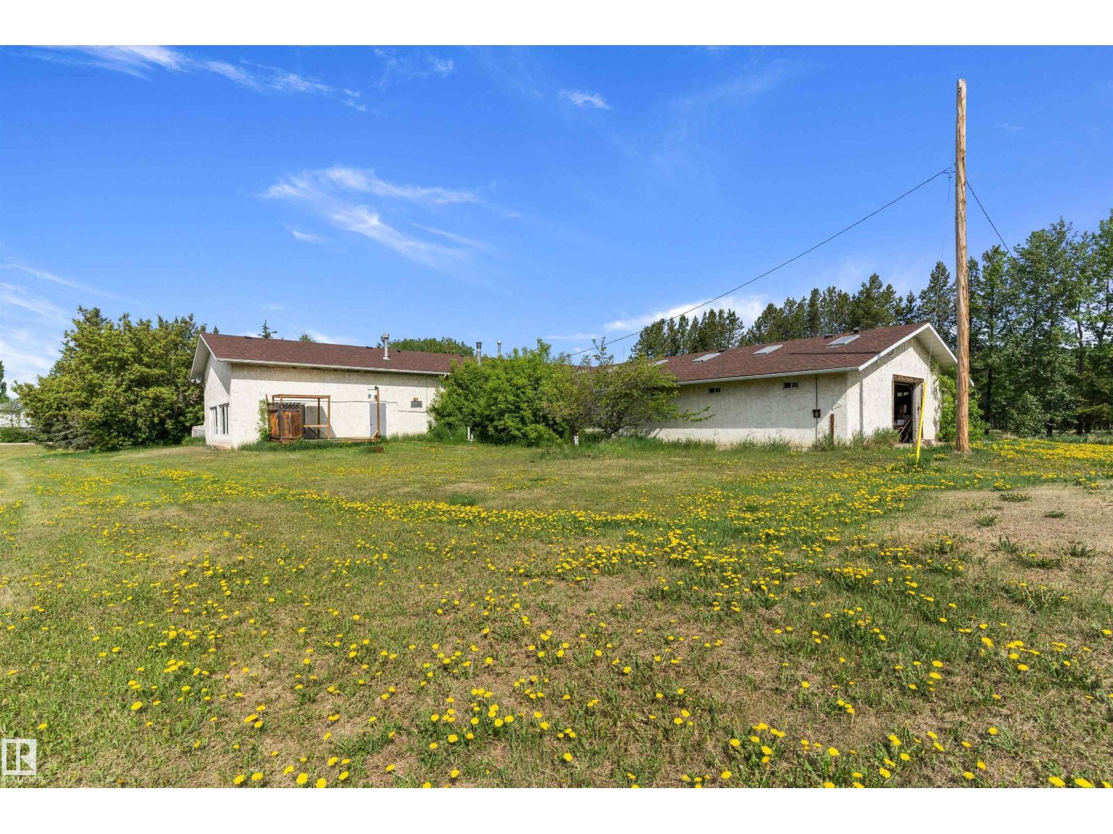 20415 Quadrant ave SW - 3