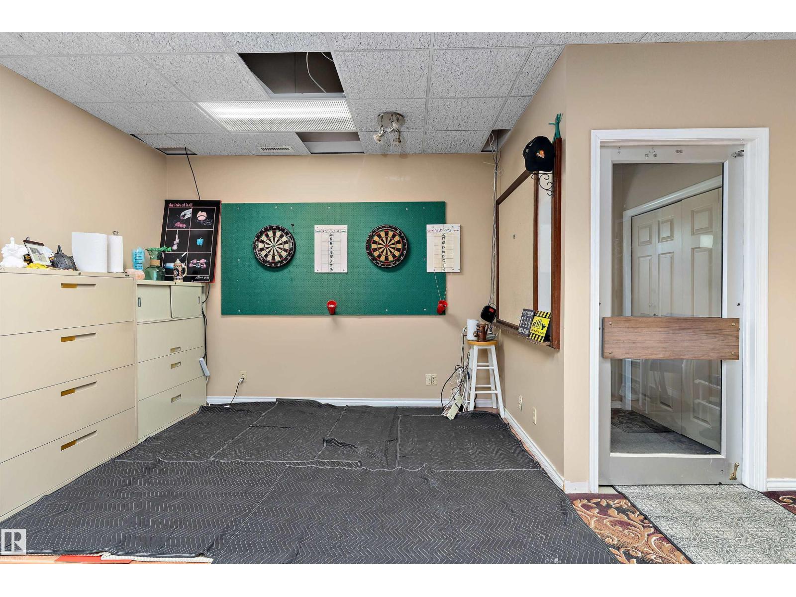 20415 Quadrant ave SW - 31