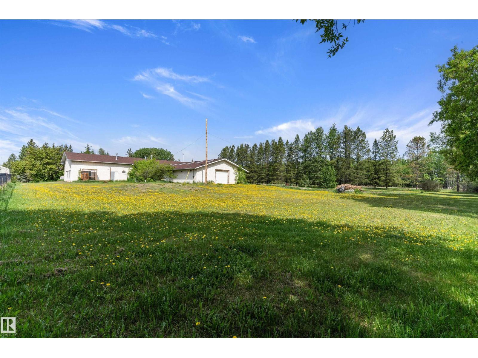 20415 Quadrant ave SW - 22