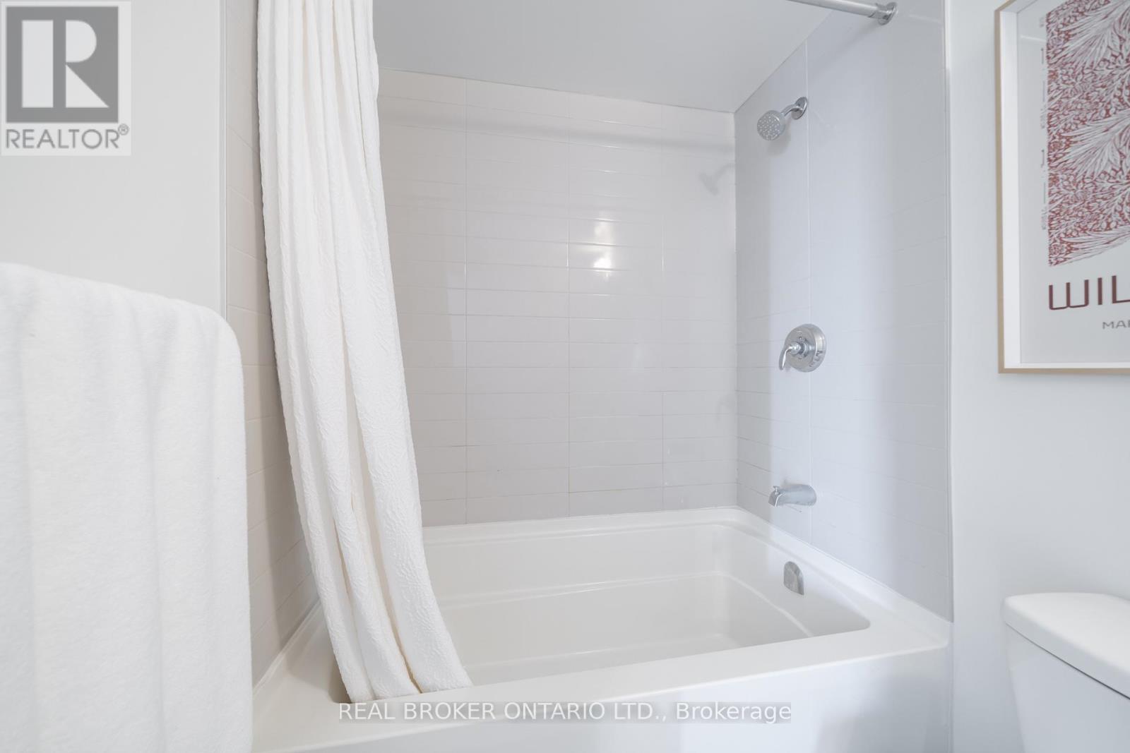 #5611 11 WELLESLEY STREET W - 17