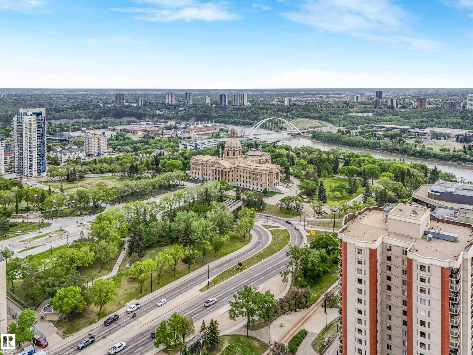 #1005 9939 109 ST NW - 43