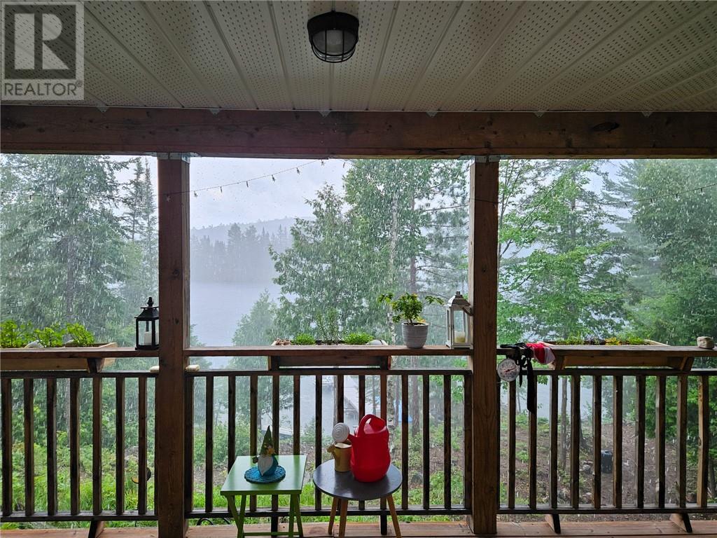 872 Dunlop Water Access - Image 67