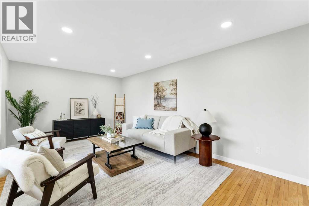 212 11 Street NE - 7