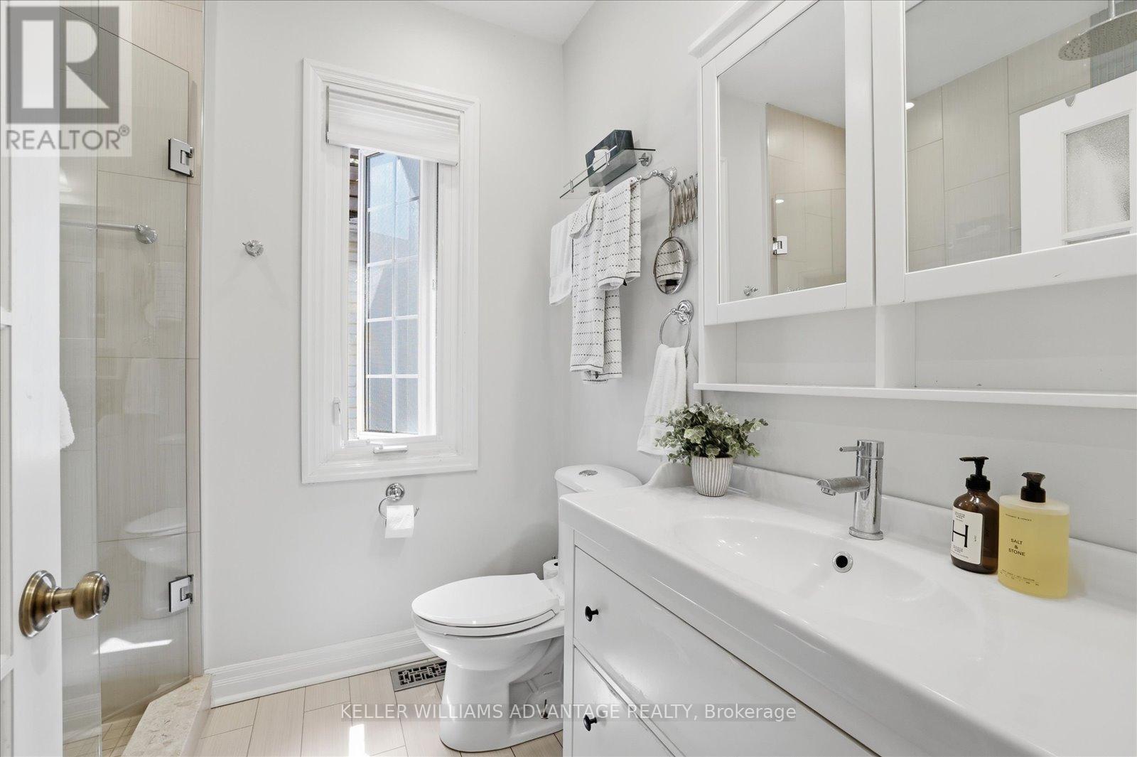 117A PAPE AVENUE - 14