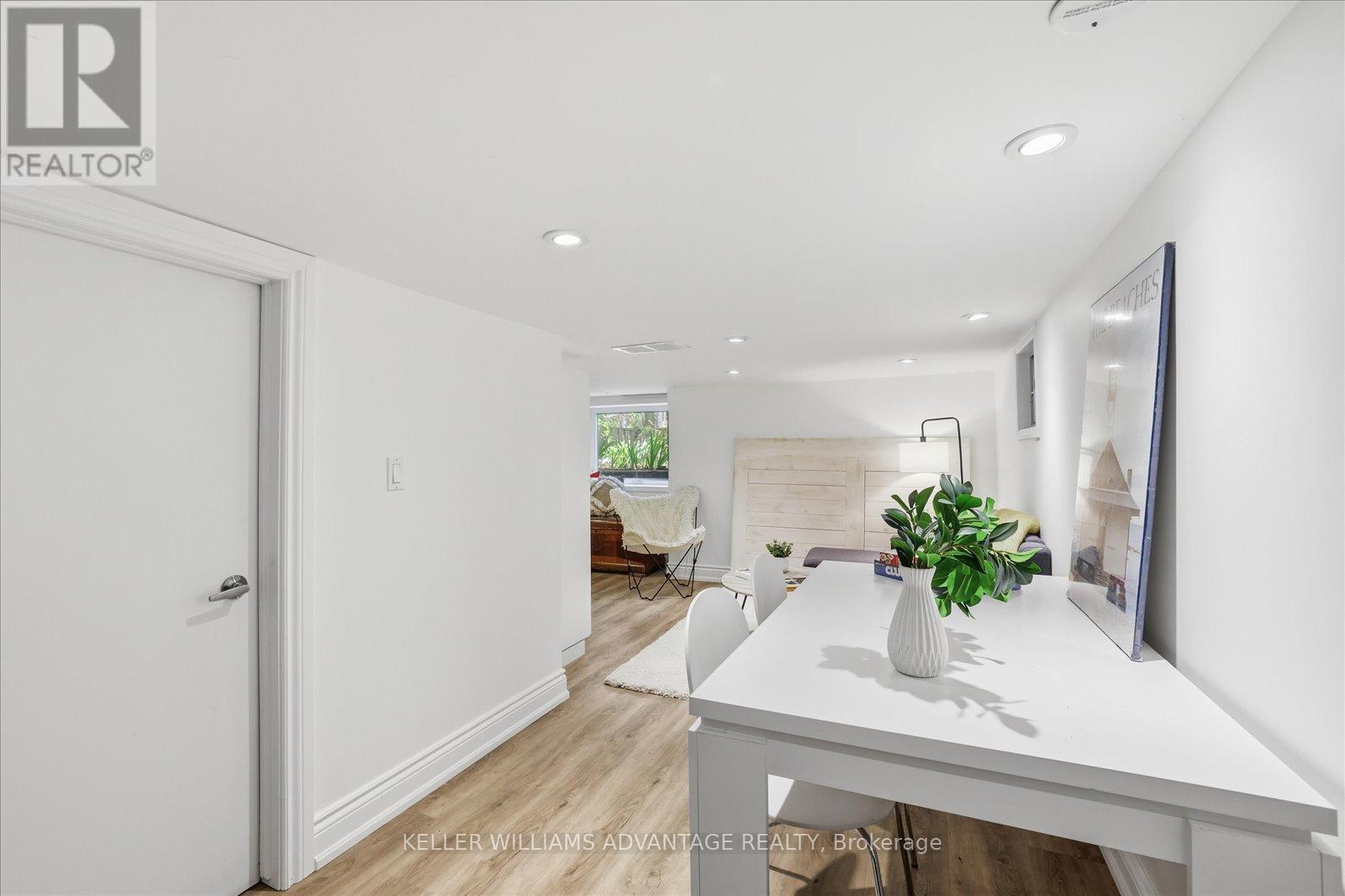 117A PAPE AVENUE - 27
