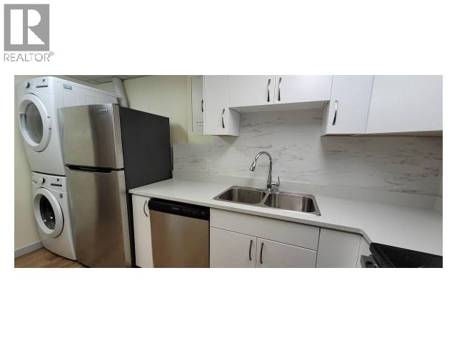 Lower Suite 5640 SARDIS CRESCENT, Burnaby
